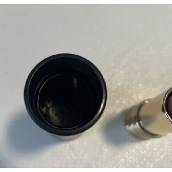 Lancome L'Absolu Rouge Cream Lipstick MADEMOISELLE AMANDA 253 Full Size 0.12 Oz - Picture 3 of 6